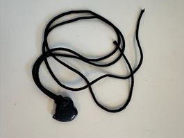 Halskette Stoffband mit Herz Anhänger aus Stein