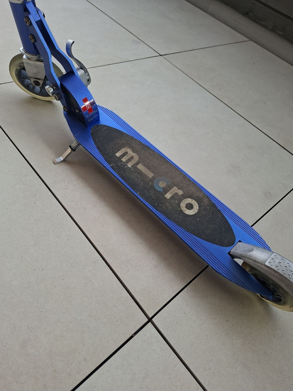 Micro Kickboard: Micro Scooter Blau 65 bis 95cm Lenkerhöhe  – Usato da Neukirch-Egnach venduto da Martin2019 3