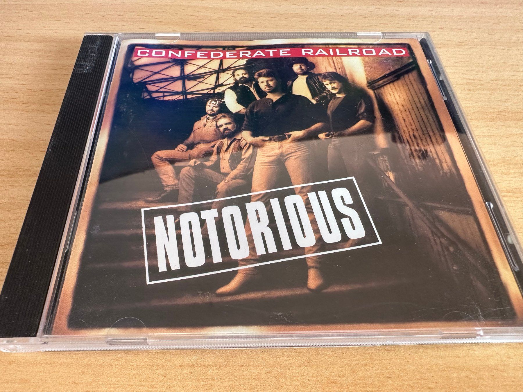 CD: Confederate Railroad – Notorious – Usato da Rikon im Tösstal venduto da Alpenmutz