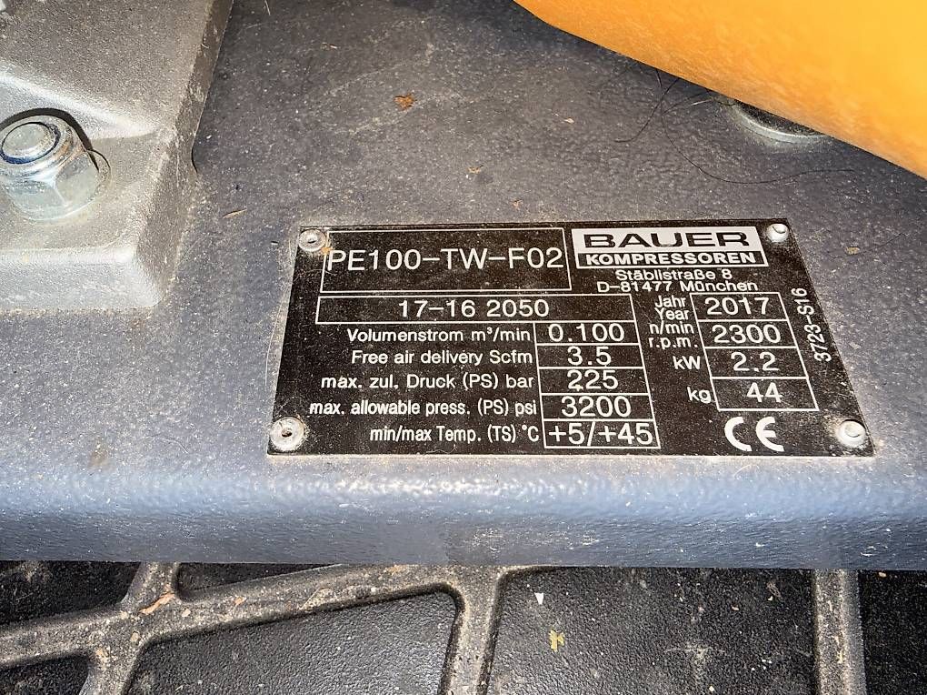 Compressori: Bauer PE 100 (330 Bar) – Usato da Wallisellen venduto da CH-Holz-CH 1
