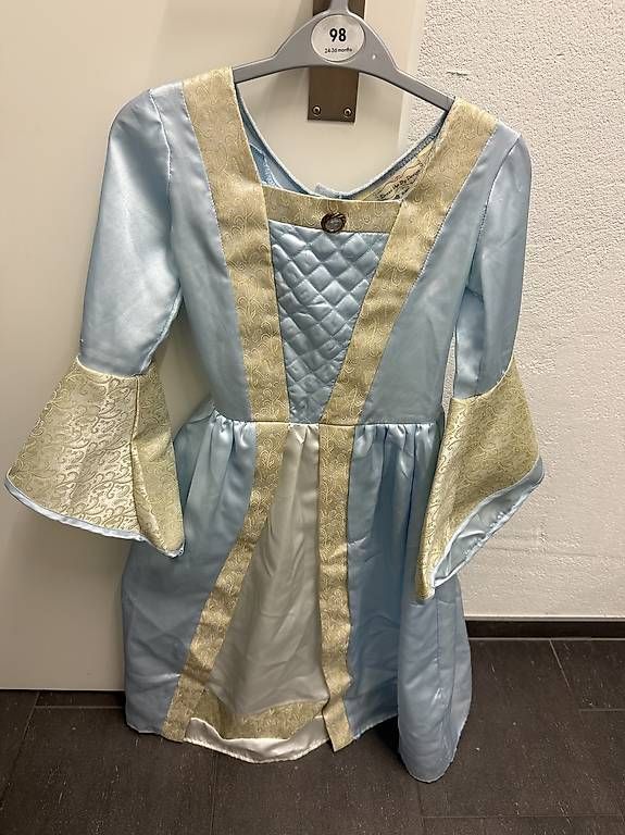 Costumi: Prinzessinen Kleider – Usato da Uitikon Waldegg venduto da don_felipe 2