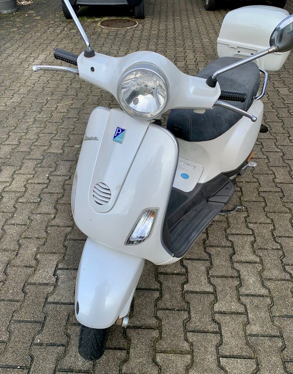 Faszinierend Piaggio Vespa 50 Fotos