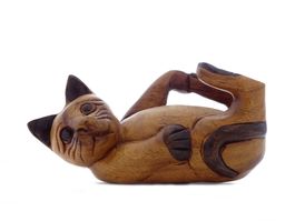 Handgeschnitzte Holzkatze – Einzigartiges Deko-Objekt