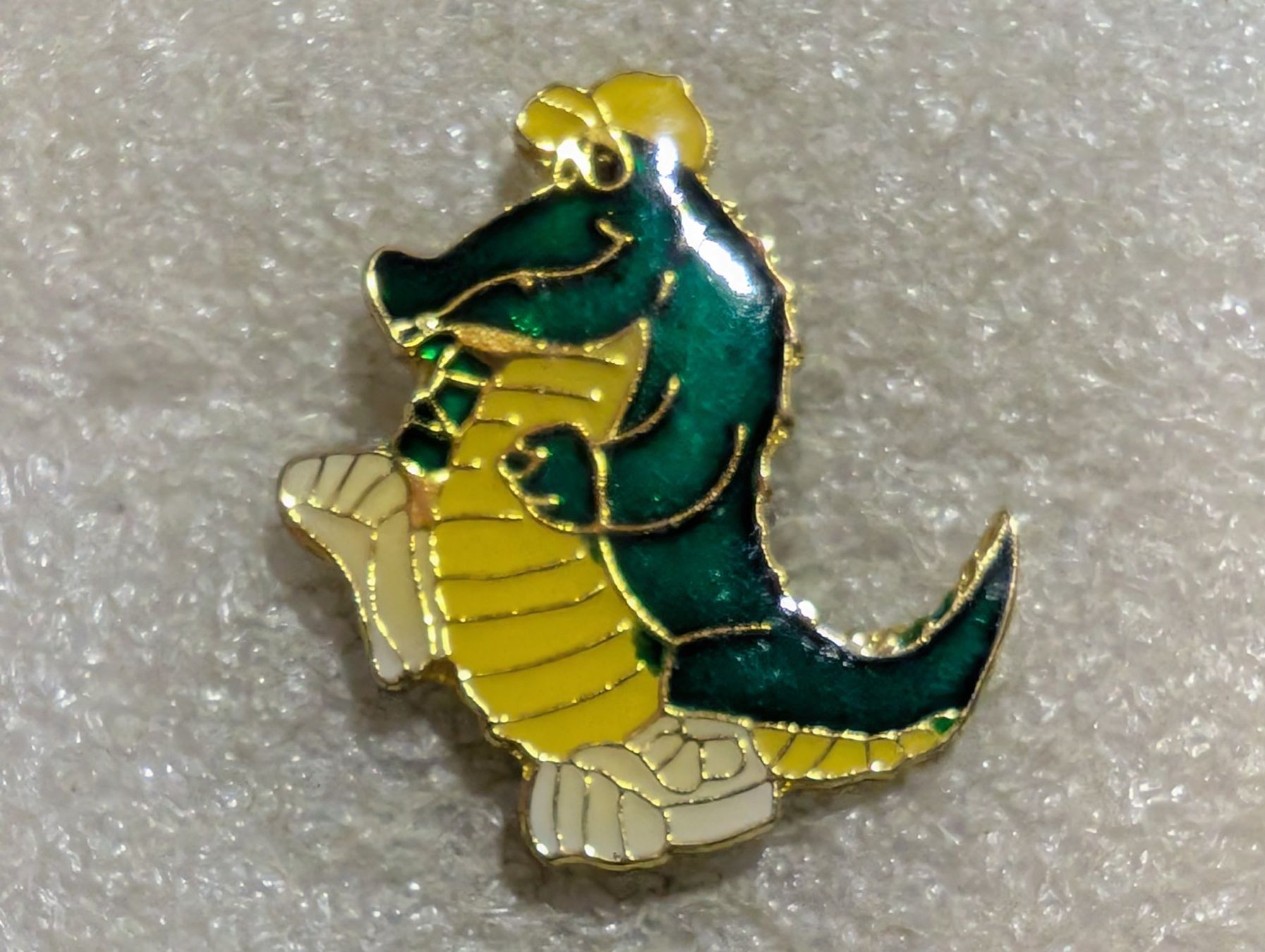 Placchette & Badge: Ansteckpin 40: Krokodil – Usato da Oppligen venduto da Pin-Fall-Shop