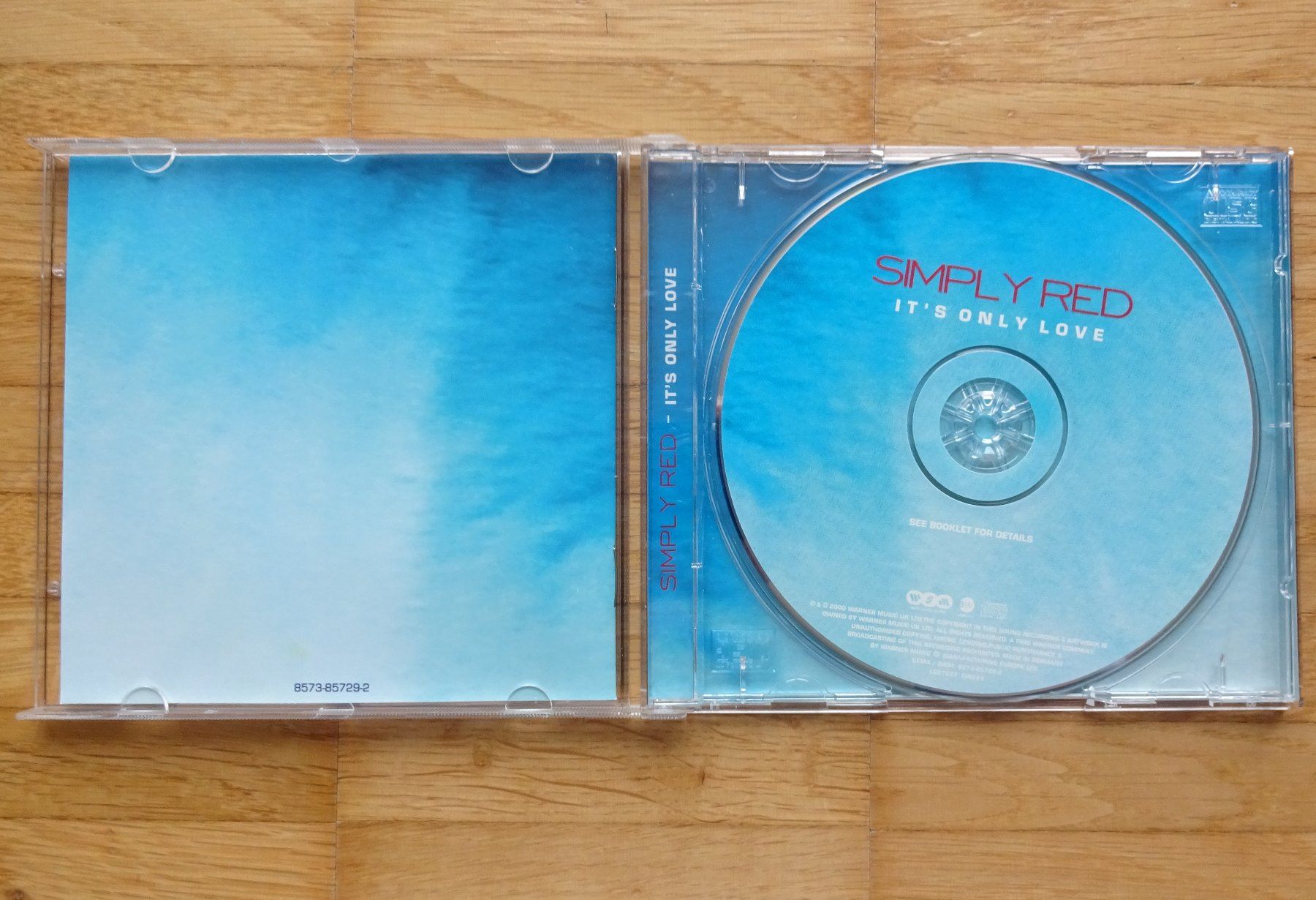 CDs: Simply Red: It's only love – Gebraucht aus St.Gallen von Paddington11 3