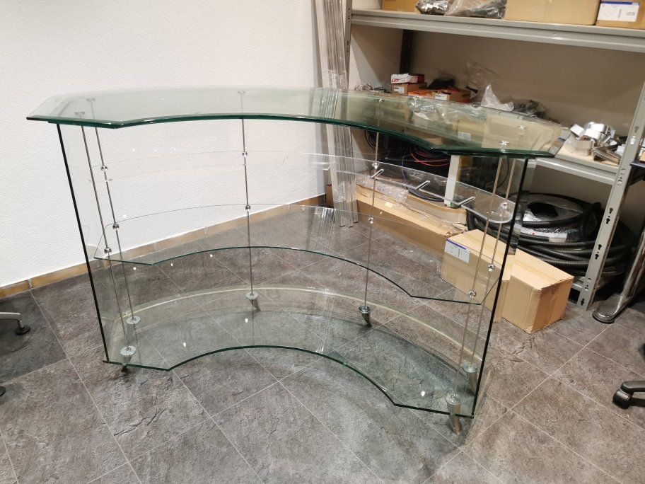 Equipement de magasin & Foires: Glas-Bartheke – D'occasion à Kloten par mmr1 2