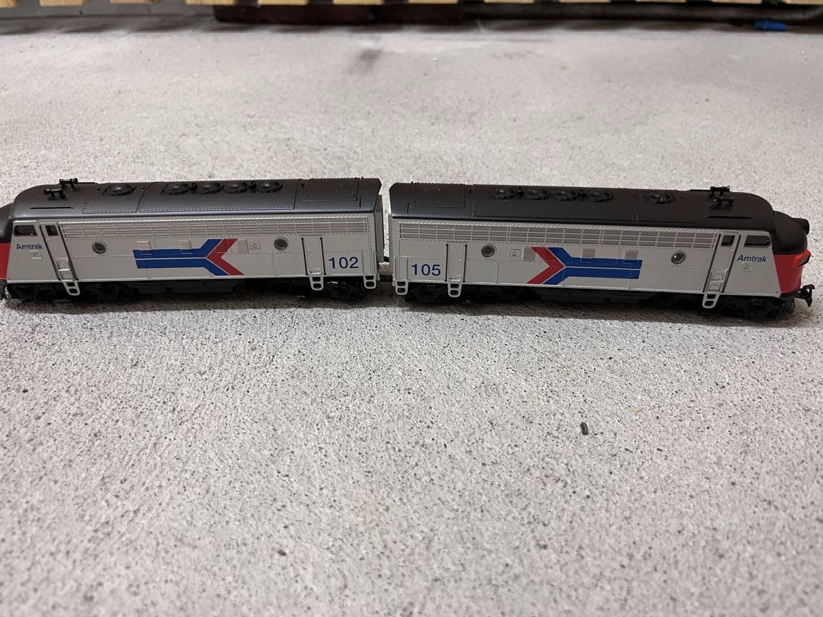 Märklin Modellini di ferrovie: Märklin Amtrak – Usato da Wettingen venduto da Jackson21