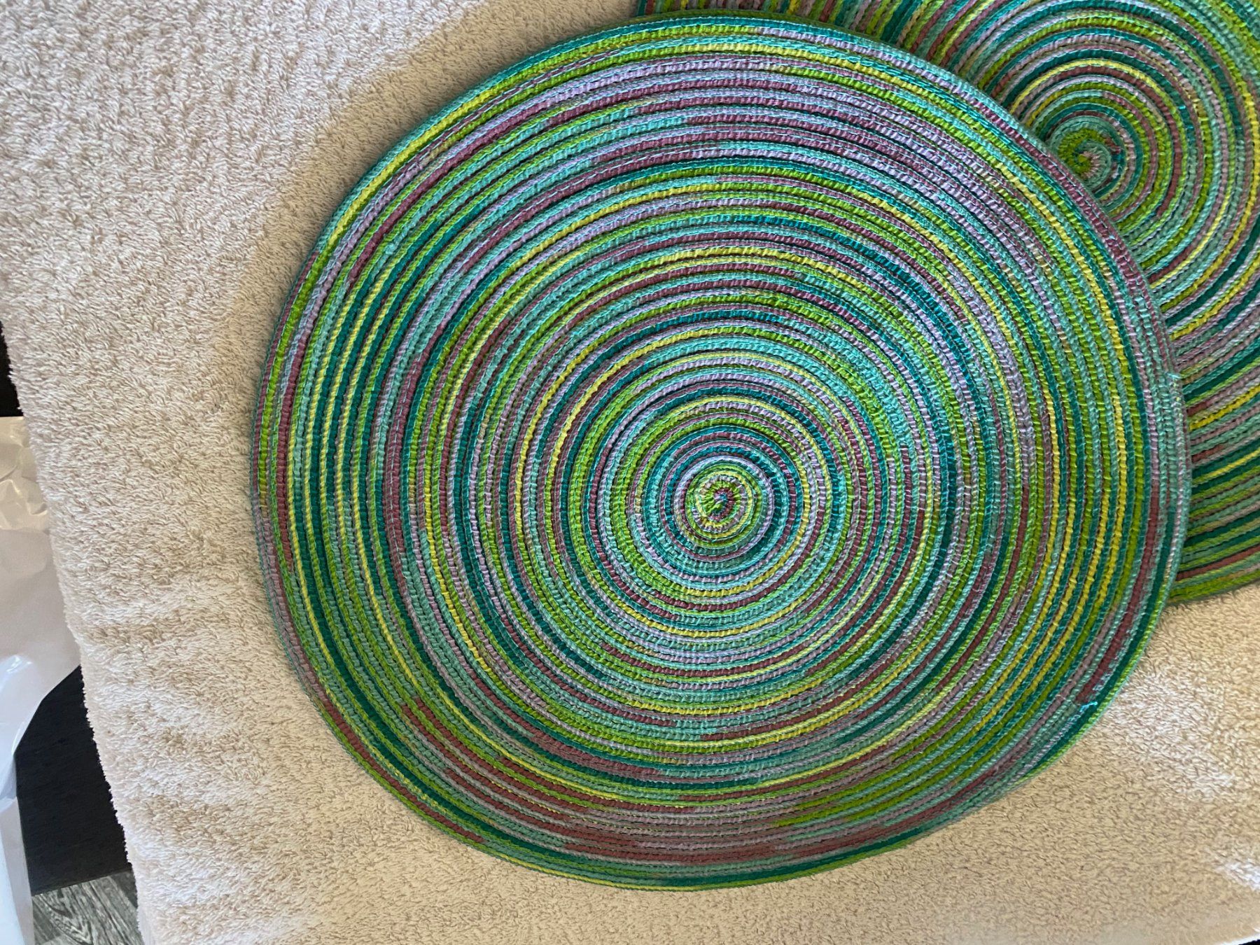 Set di tavolo e panche: 4 runde Tisch-Set – Usato da Allenwinden venduto da Obalu
