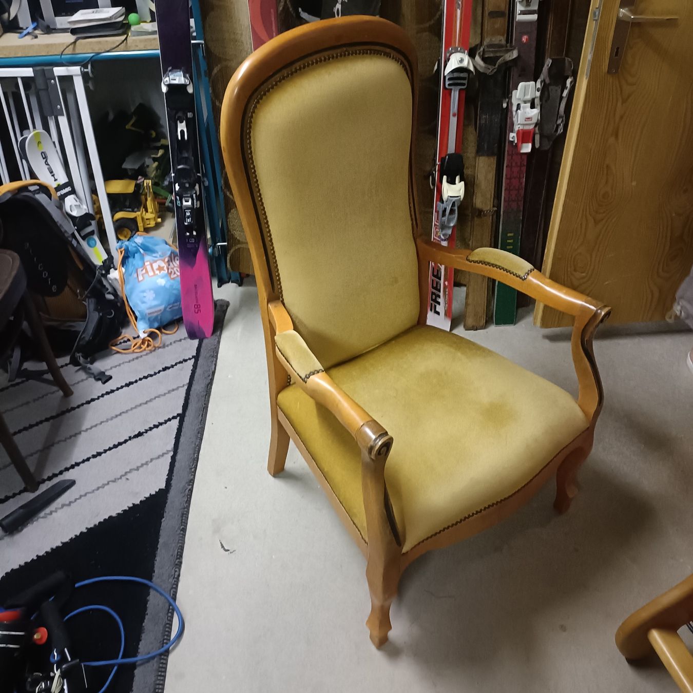 Poltrone: Antiker Sessel / Polstersessel Vintage – Usato da Ennetbühl venduto da Van_Schoch 1