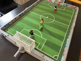Playmobil Fussballfeld 4725