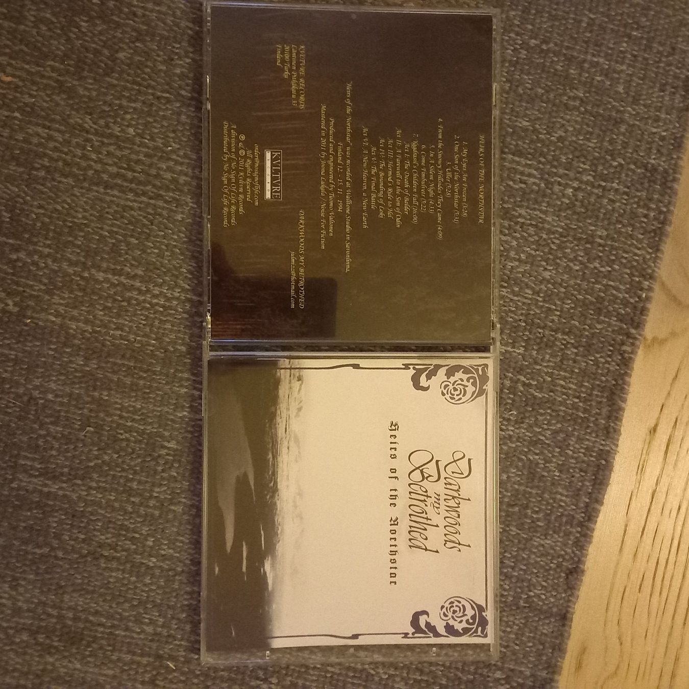 CDs: Darkwoods my betrothed - heirs... – D'occasion à St-Cergue par VeganWarrior