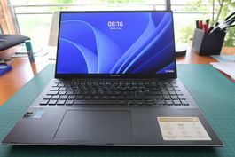 Asus Zenbook Pro 15 Flip OLED
