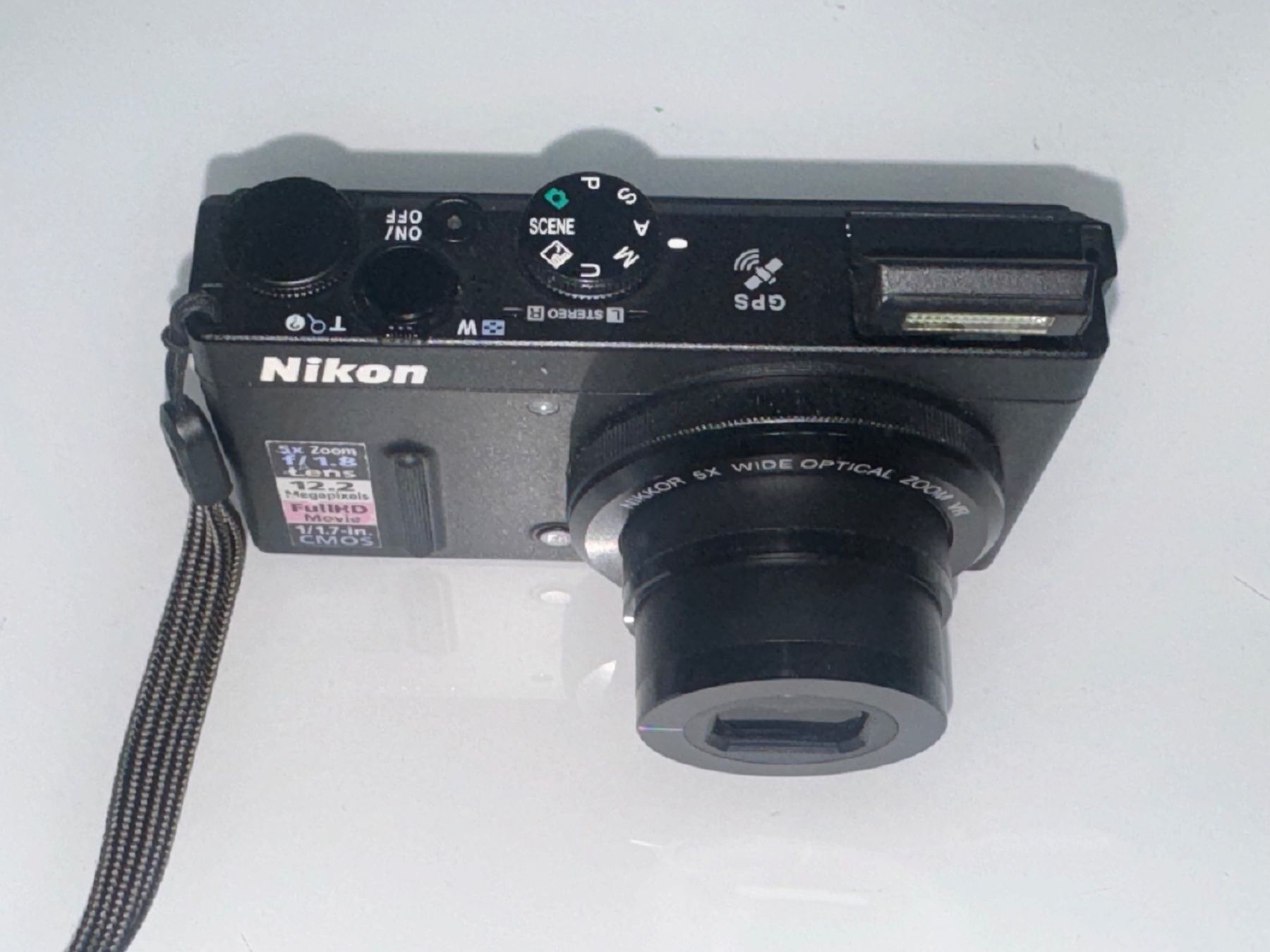 Nikon Appareil photo: Kamera Nikon Coolpix P330 digital – D'occasion à Therwil par Radule 2