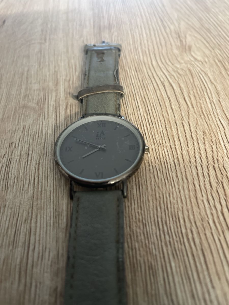 Orologi: uhr – Usato da Chur venduto da eagle86federico
