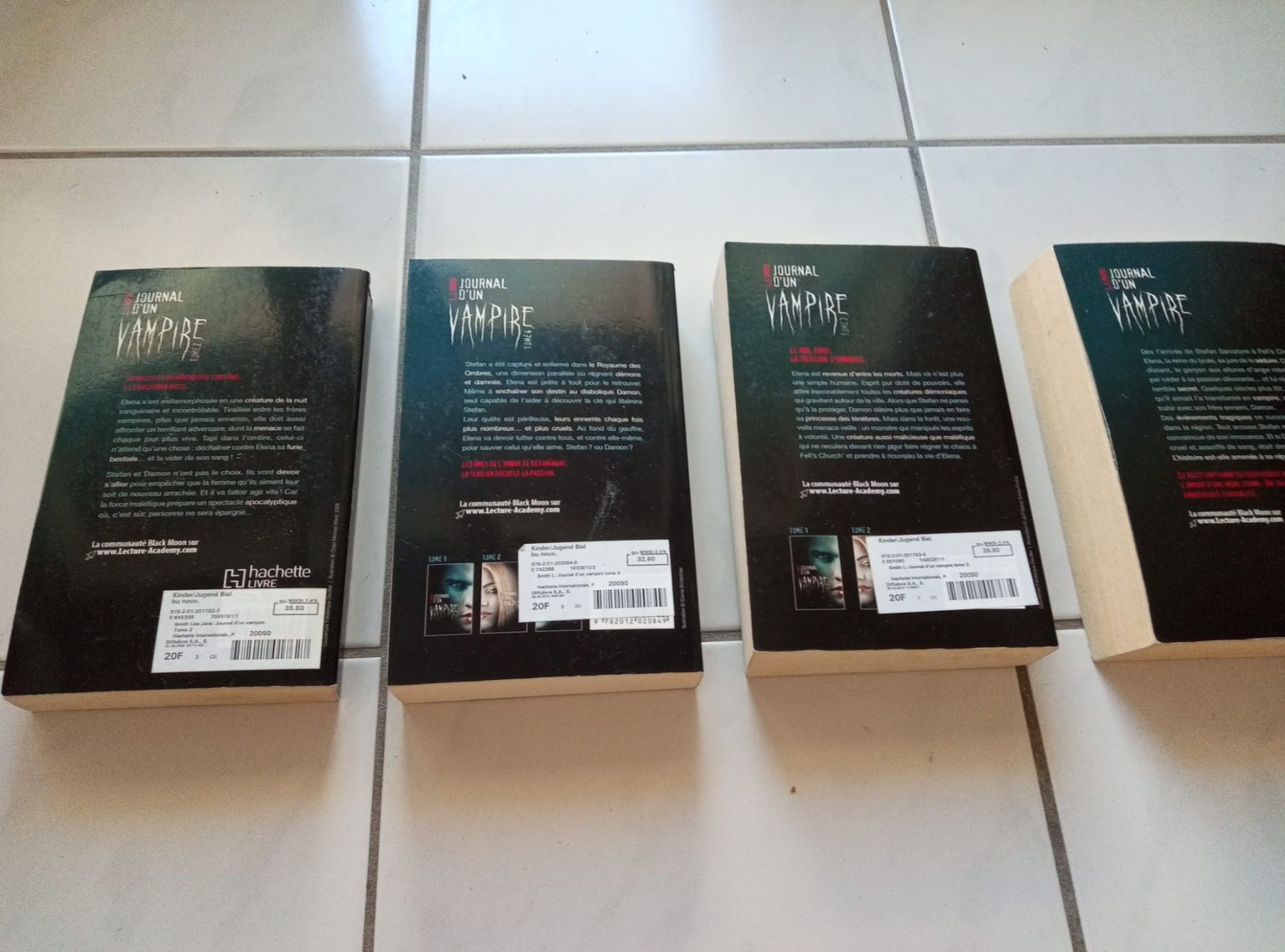 Libri: Le journal d'un vampire – Usato da Bienne venduto da Daniel_Schader 1