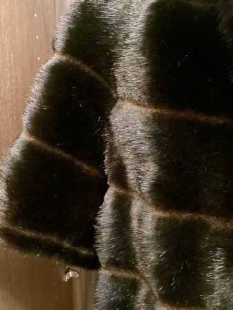 MADELEINE - FAUX FELLJACKE !