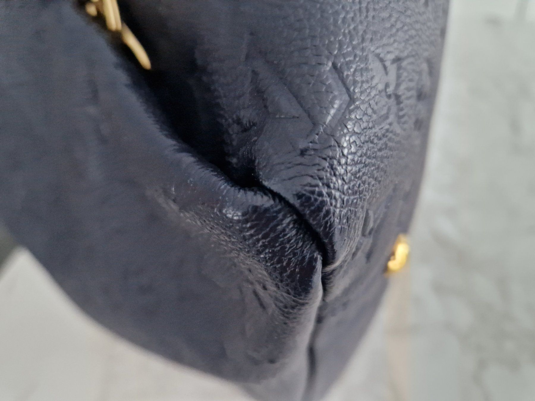 Louis Vuitton Taschen für Damen: Louis Vuitton Artsy – Gebraucht aus Sitterdorf von jeboku92 3