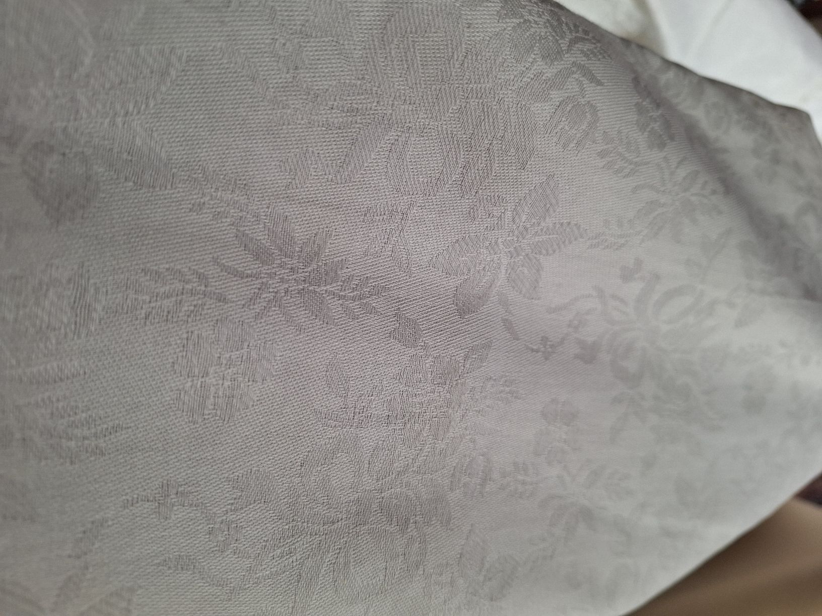 Altra biancheria da tavola: Nappe blanche dentelle état neuve 210x160 – Nuovo (secondo la descrizione) da Genève venduto da maria1209 4