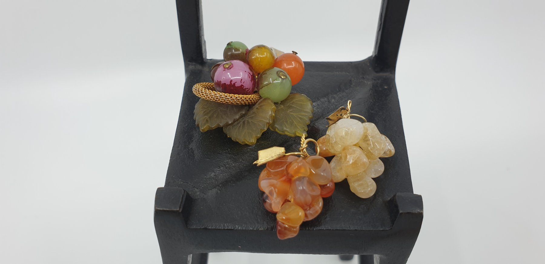 Sonstiger Schmuck: Vintage Schmuck mit Steinen u. oder Glas, Brosche & Anhänger – Gebraucht aus Emmen von magelan