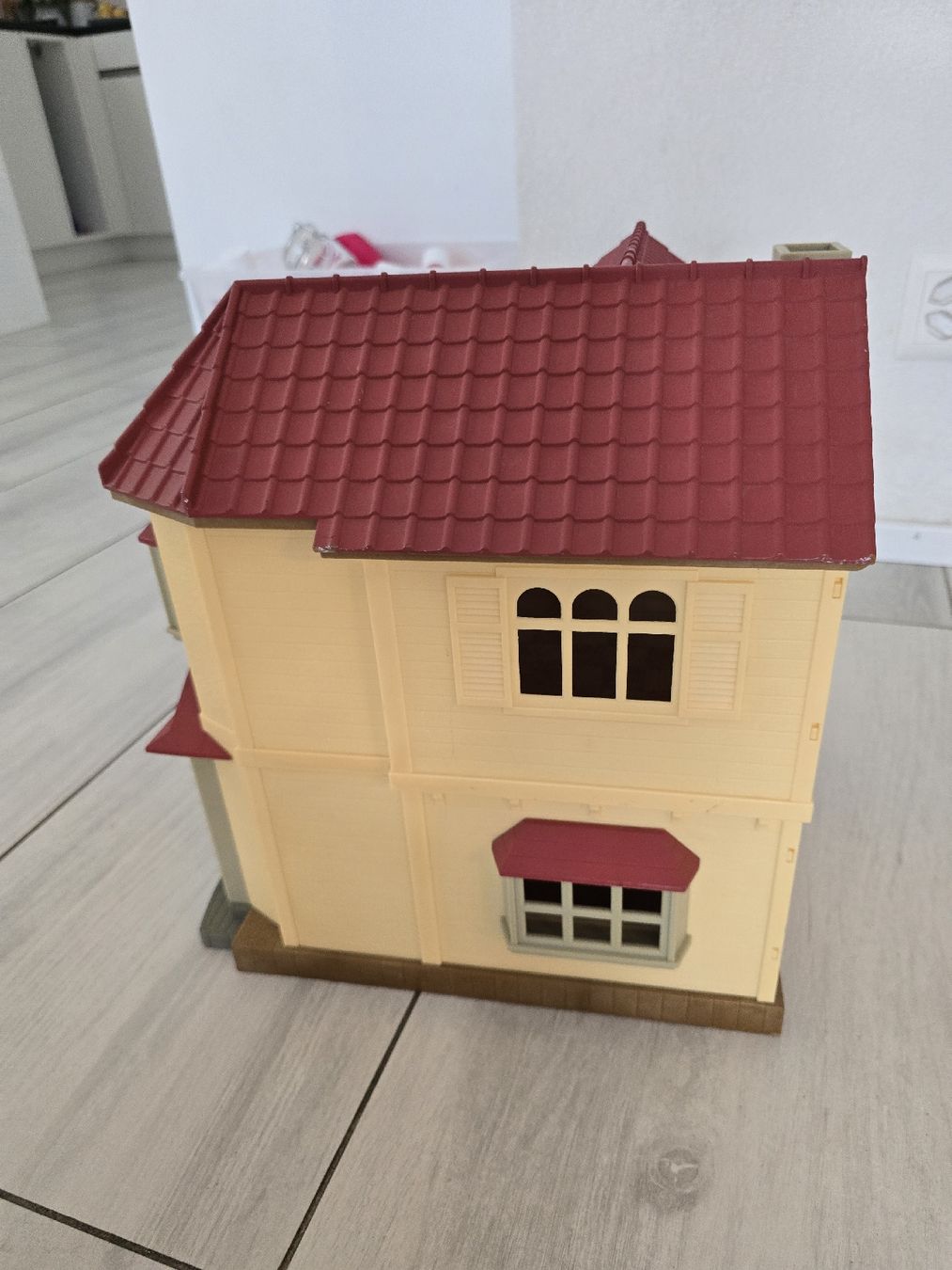 Sylvanian families Giocattoli: sylvanians haus – Usato da Liestal venduto da fabrioelle 3