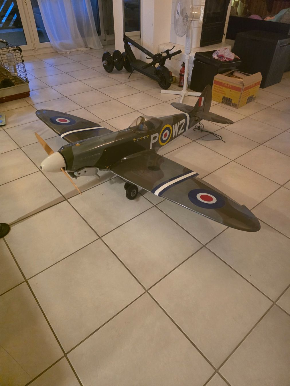 Modellismo RC: Spitfire 2m 50ccm mit Einziehfahrwerk top Motor – Usato da Schaffhausen venduto da dixi777boot 5