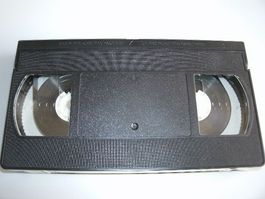 VHS Video Kassetten  Spieldauer 180 Minuten auch 240 Minuten