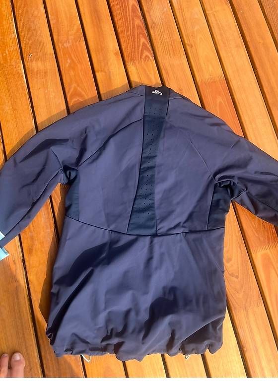Giacche: Laufjacke – Usato da Weite venduto da Toetti 1