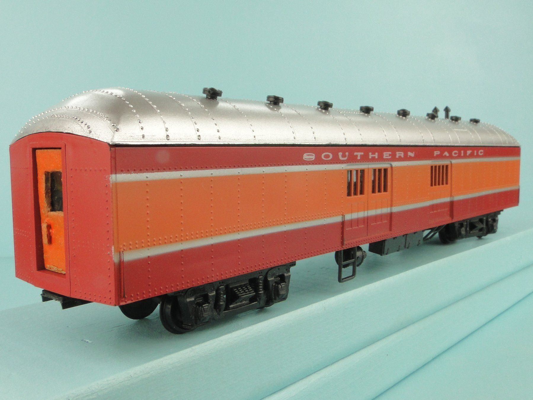 Modellini di ferrovie: Roundhouse H0 SP Baggage – Usato da Bülach venduto da cann11 1