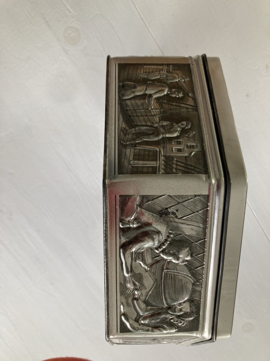 Tutte le decorazioni: Blechdose Silber 8eck – Usato da Kesswil venduto da Branca-01 6