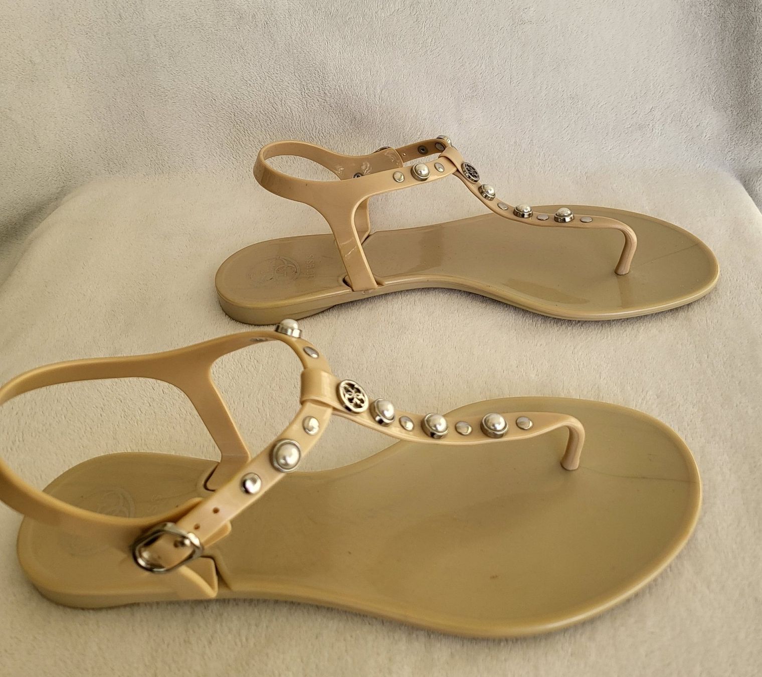 Guess Scarpe da donna: Sandale – Usato da Bremgarten venduto da im02