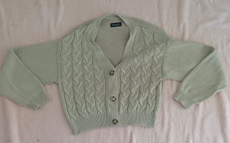 Damen Strickjacke GRÖSSE M beige Zopfmuster guter Zustand