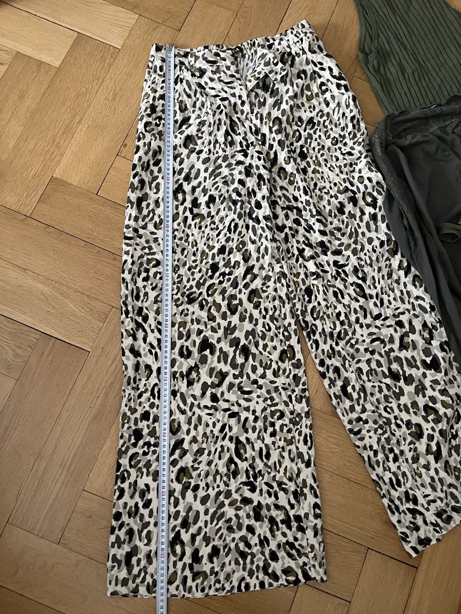 Lotti di vestiti: C&A Hose mit Oberteile , Sommer Kollektion – Nuovo (secondo la descrizione) da Olten venduto da sae_82z2 1
