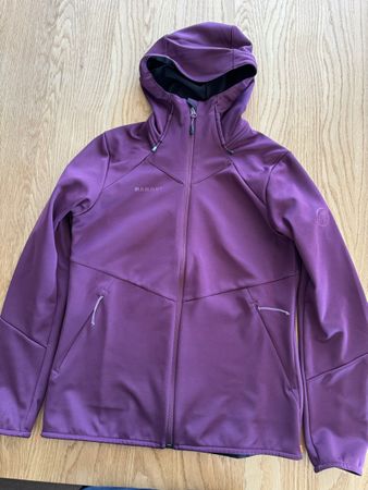 Mammut Softshell Jacke mit Kapuze violett Grösse S gebraucht