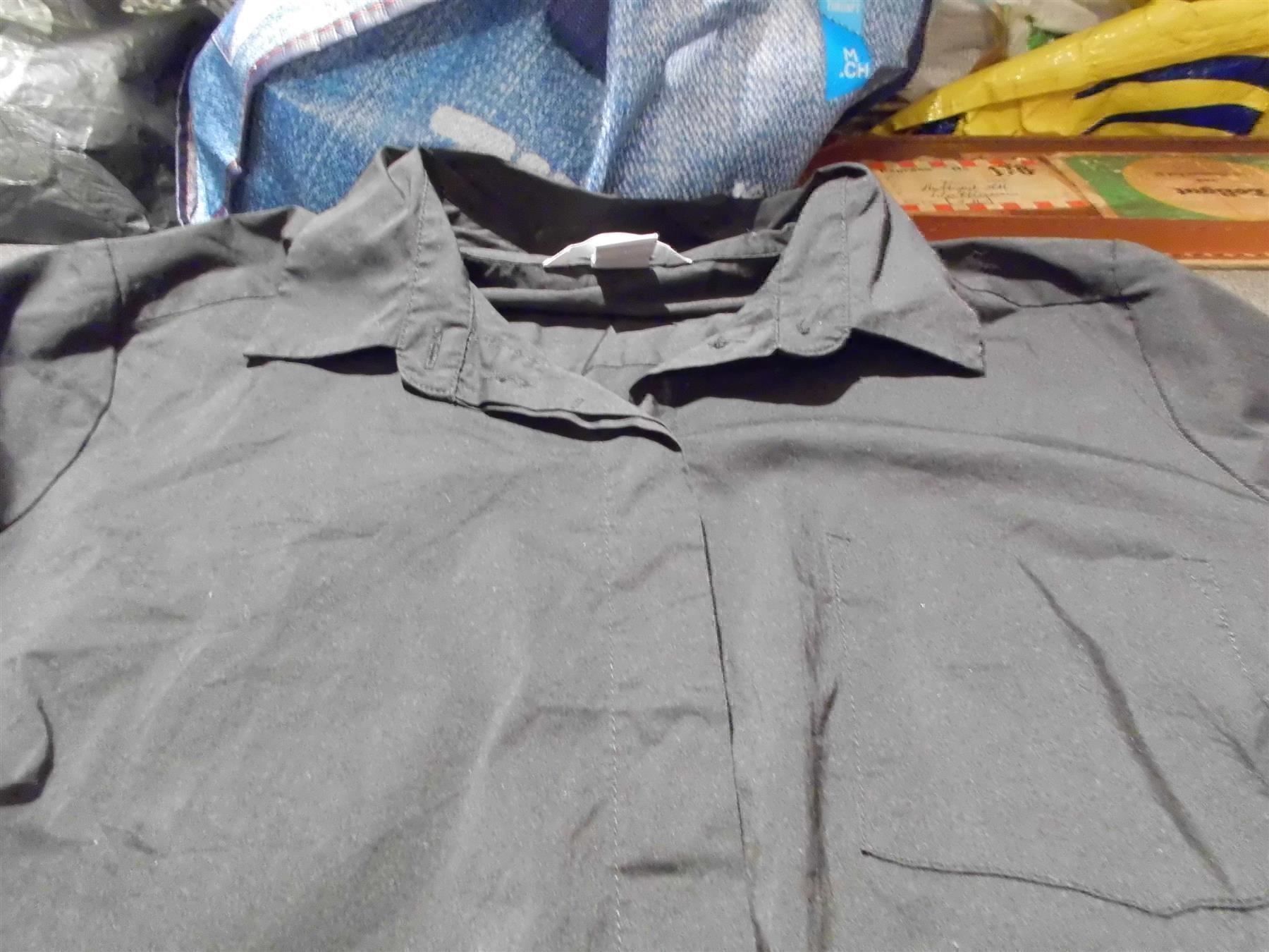 H&M Camicette: Bluse Grösse 42, H&M, schwarz, lange Arm – Usato da Zürich venduto da Motzkuh 1