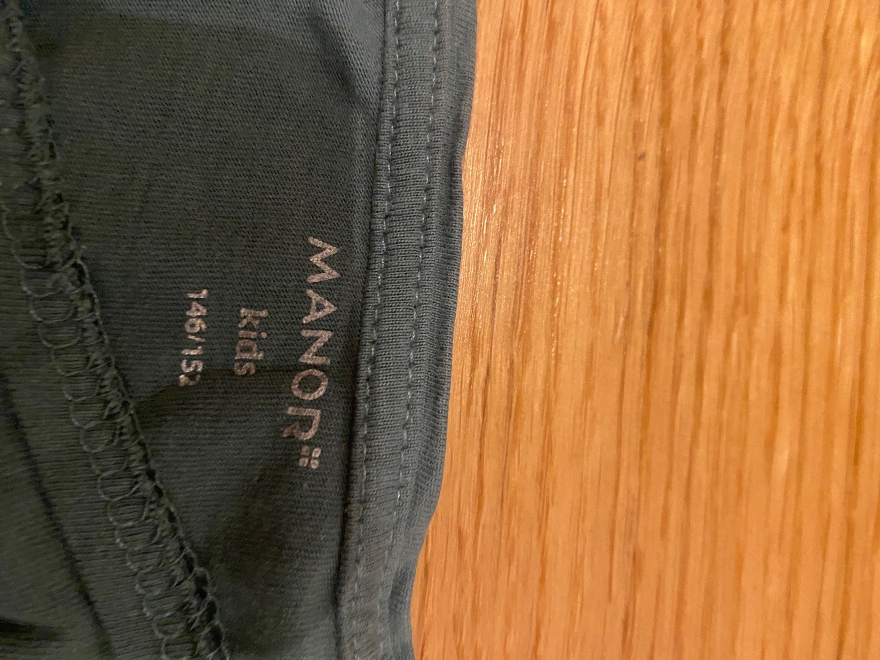 Manor Maglioni & Felpe: Kinder Langarm Shirt. – Usato da Pfeffingen venduto da Marc4148 1