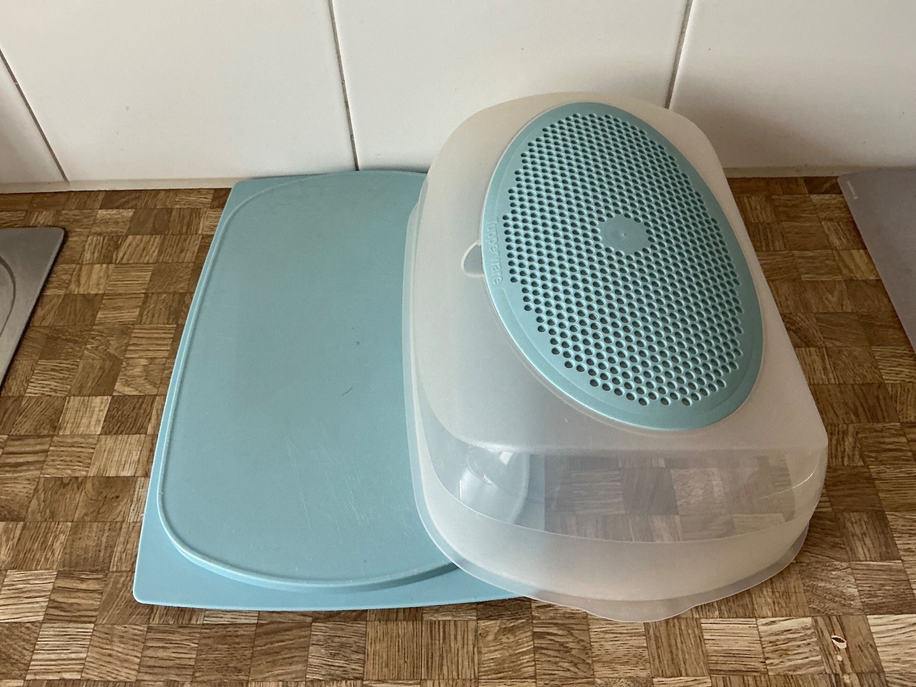 Tupperware Behälter & Ähnliches: Tupperware    grosser CheeSmart – Gebraucht aus Birmensdorf ZH von Hilhan 2
