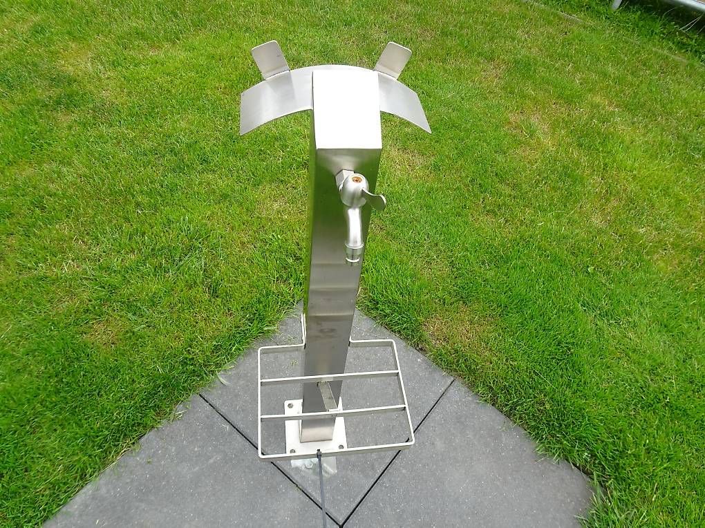 Rubinetteria: Wasserzapfsäule Edelstahl Wasserzapfstelle Garten – Usato da Eschen venduto da f-jag-f 1