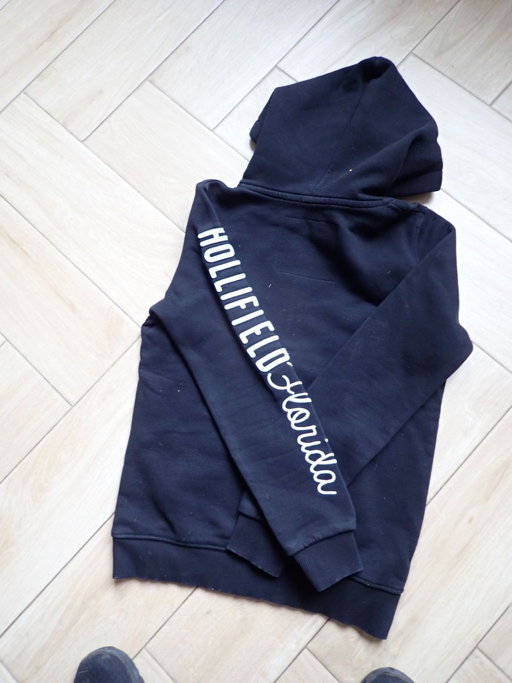 Pullover & Sweatshirts: Sweat avec zip et capuche M – Neu (gemäss Beschreibung) aus Petit-Lancy von camping_car 3