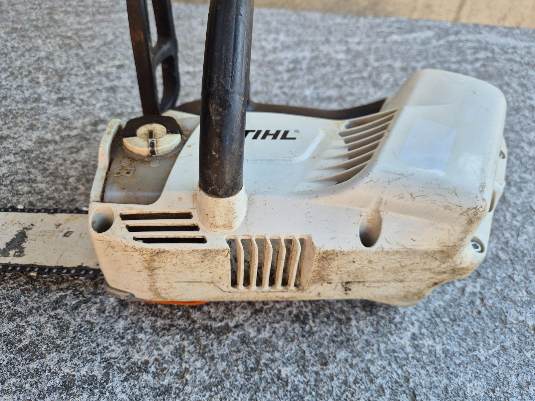 Stihl Sägen: Stihl Akku-Säge MSA 160T – Defekt aus Oberägeri von Timoline00 1