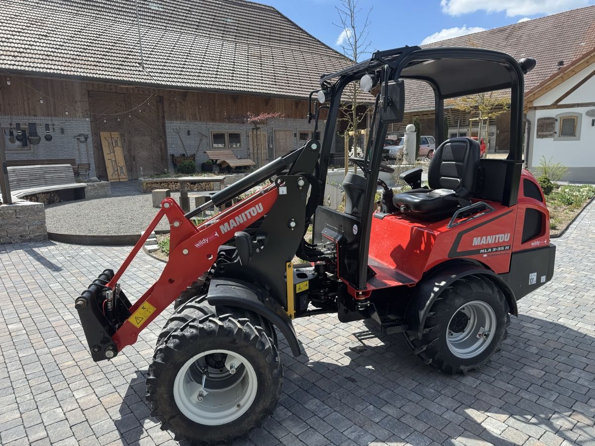 Gehl Caricatori: Manitou MLA 3-35H Hoflader – Nuovo (secondo la descrizione) da Ueberstorf venduto da FuchsF