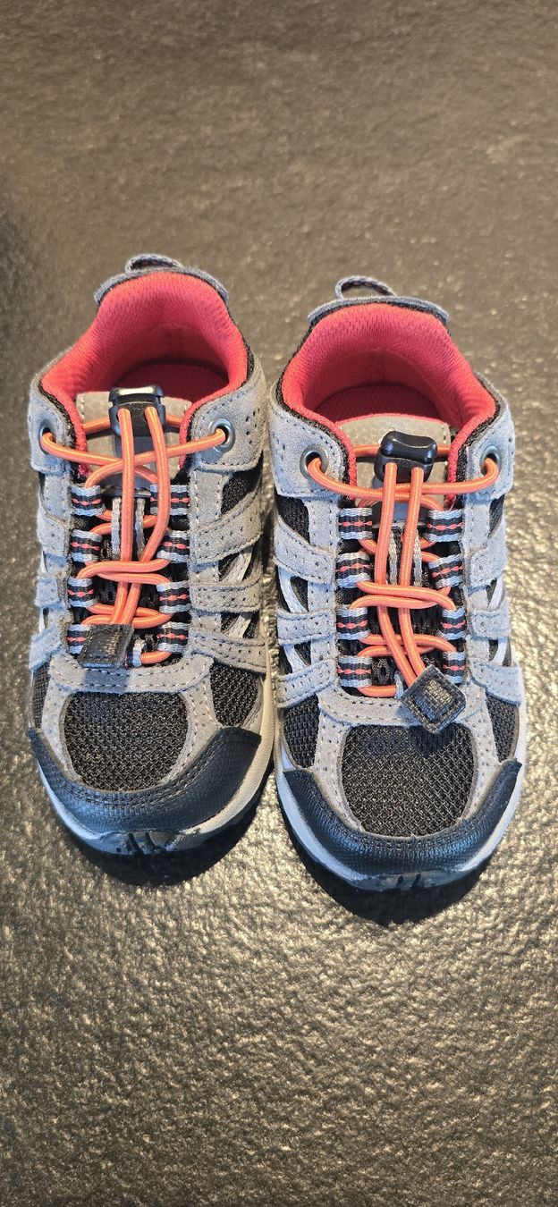 Columbia Scarpe per ragazzi: Neue Wanderschuhe Kinder Grösse 26 – Nuovo e nell'imballaggio originale da Raron venduto da sch_w6xj