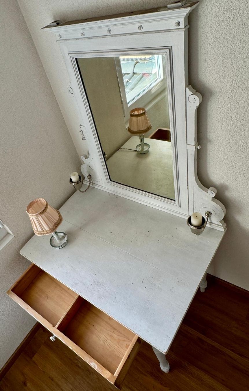 Tavoli da trucco: Schmink-Tisch Shabby-Chic – Usato da Därligen venduto da Bernerin38 3