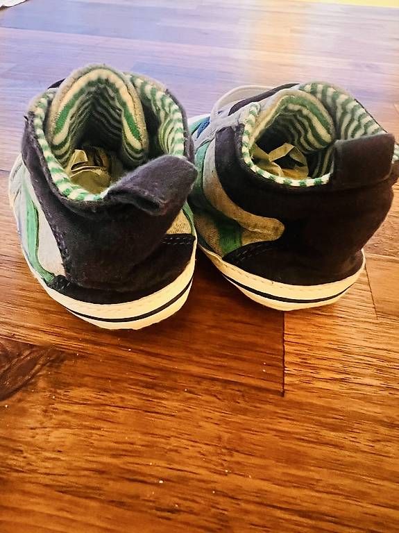 Schuhe für Jungen: Baby Softschuhe Gr. 19 – Neu und originalverpackt aus Zürich von esp_v7ml 1