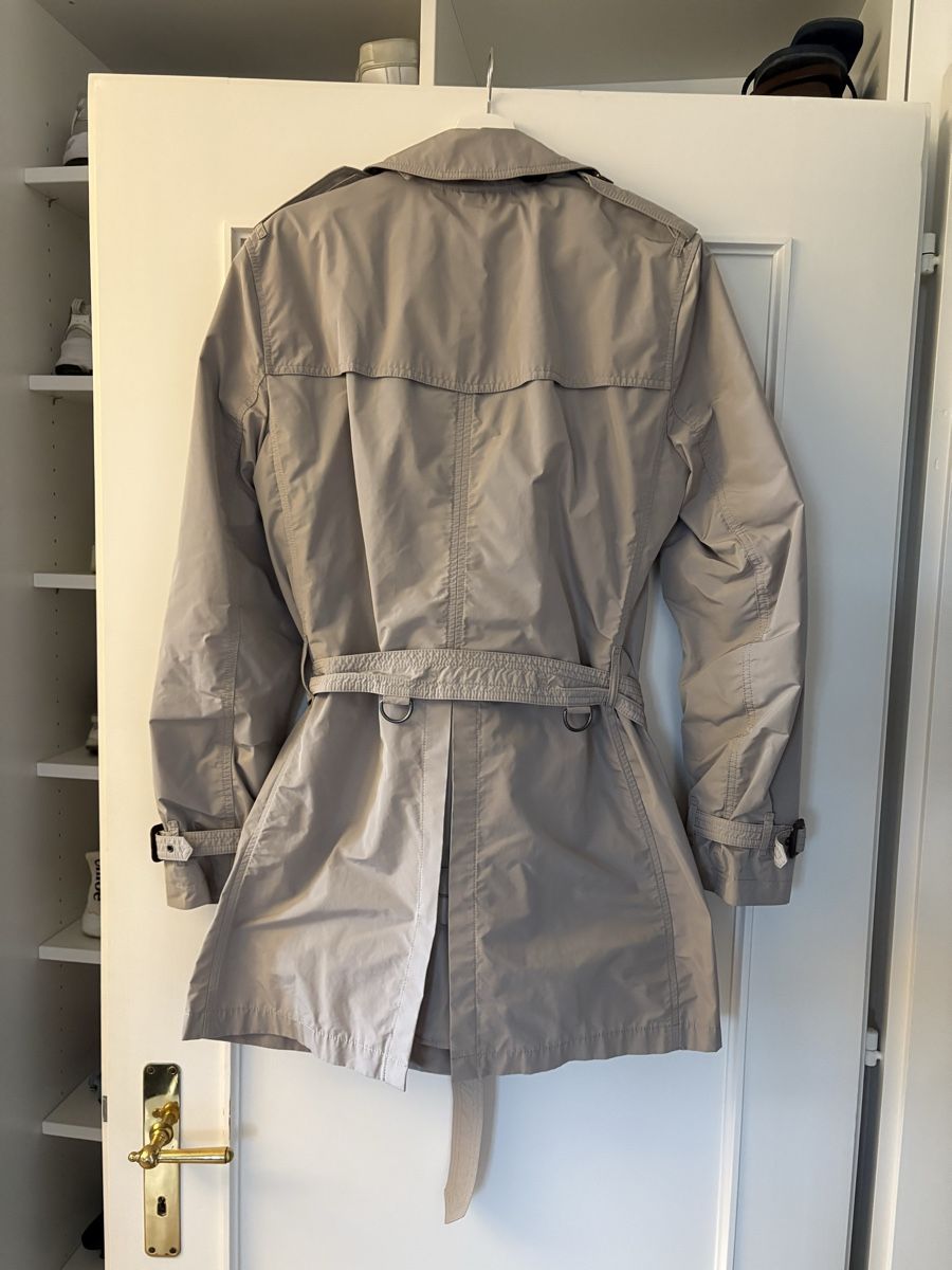 Burberry Mäntel: Trenchcoat Burberry – Gebraucht aus Bern von nin_y967 1
