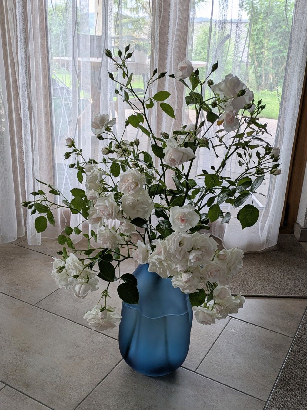 Vasi & Recipienti: Bodenvase Glas blau matt 34.5 cm – Usato da Zetzwil venduto da Stritzi 2