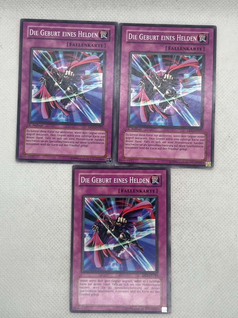 Yugioh Cartes à collectionner: Yu-Gi-Oh 3x Karten: Die Geburt eines Helden – D'occasion à Hinterkappelen par Kim1992