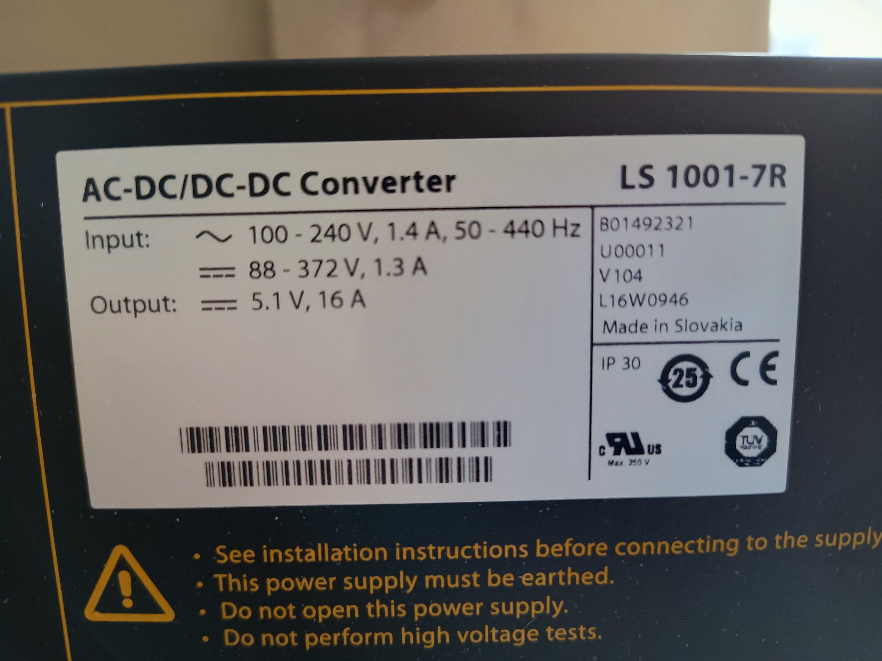 Componenti elettronici: Power One AC-DC / DC-DC Converter, neu – Nuovo e nell'imballaggio originale da Döttingen venduto da Schlei 1