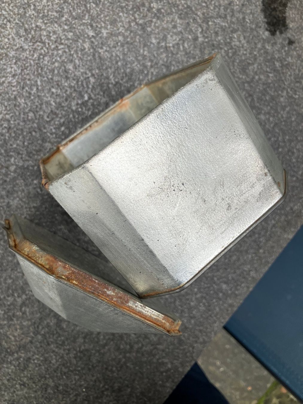 Giocattoli: Blechdose alt – Usato da Hittnau venduto da Mares8335 6
