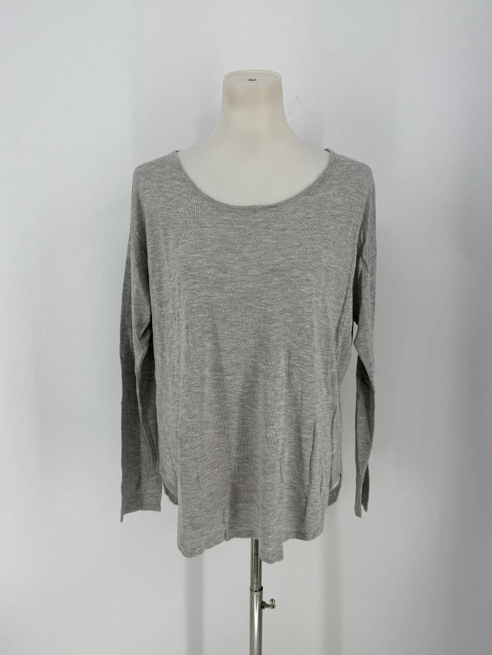 Maglioni & Felpe: Leichter Pullover Gr. XL von Chicorée – Usato da Auenstein venduto da moin.