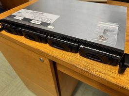NAS Netgear RNR-4C senza dischi